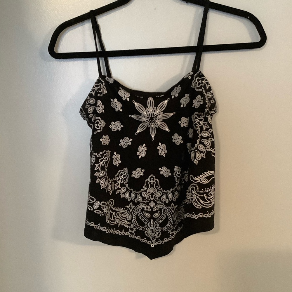 Handkerchief top